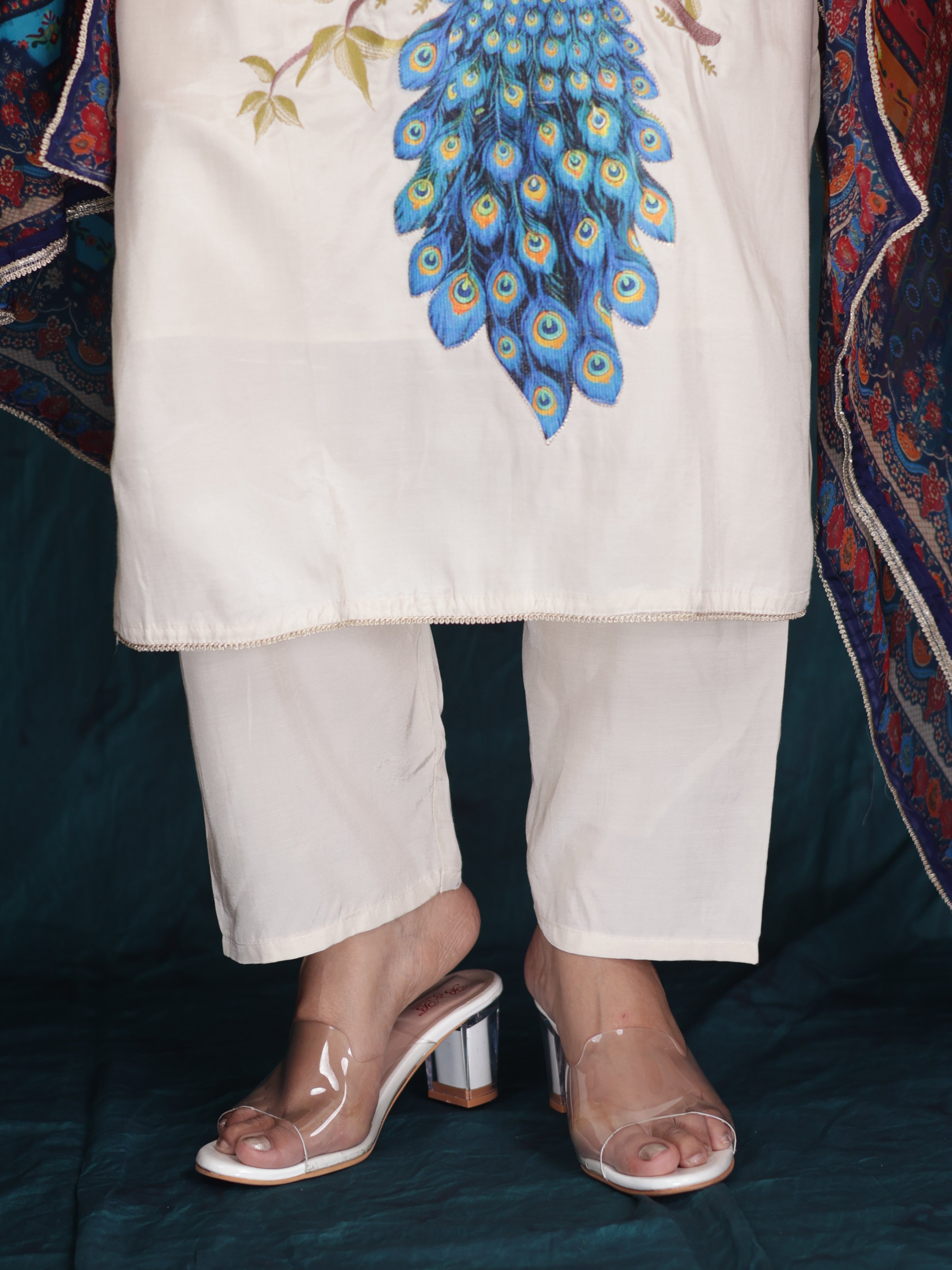 MAYURVEENA PEACOCK EMBROIDERY PURE LENZING SUIT SET