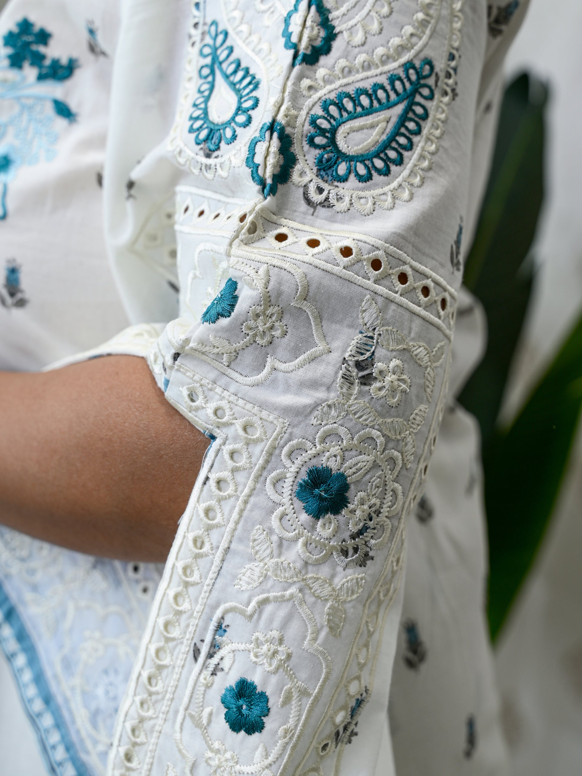 SERENE WHITE TEAL BLUE CO-ORD SET