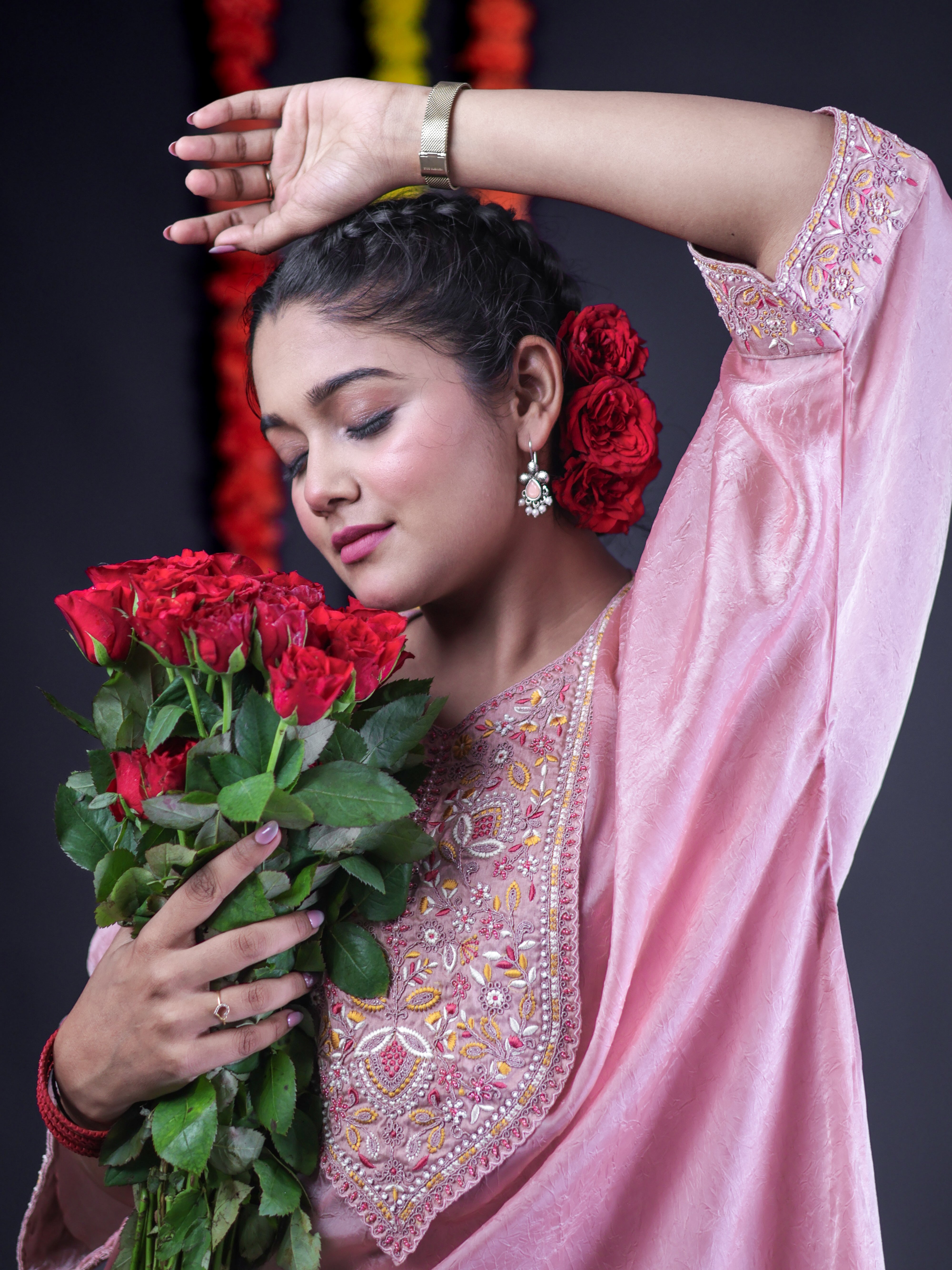 BLUSH PINK SHIMMER EMBROIDERED EMPIRE KURTA SET
