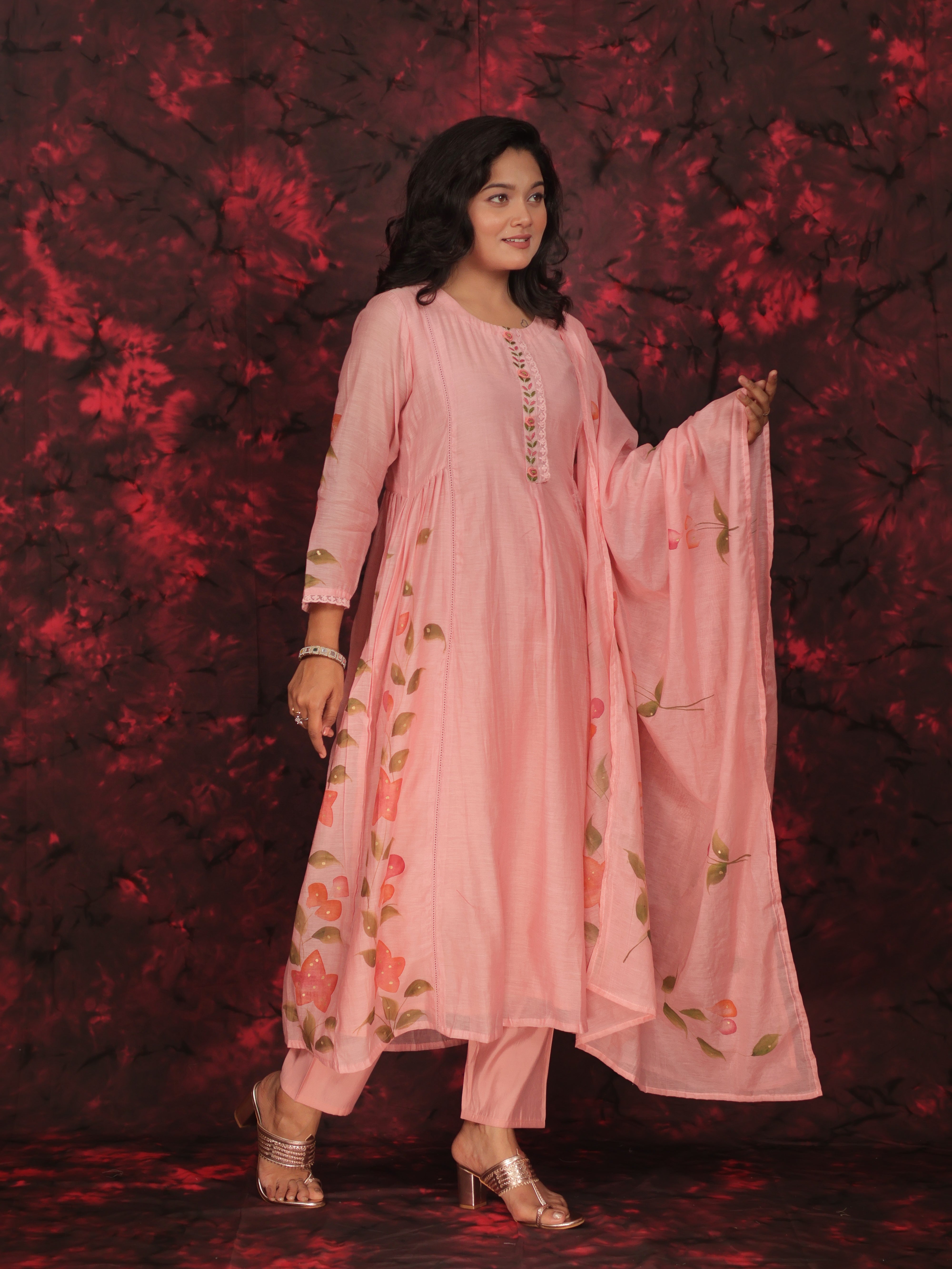 RANGKAARI BLOSSOM THREADWORK MUL CHANDERI SUIT SET