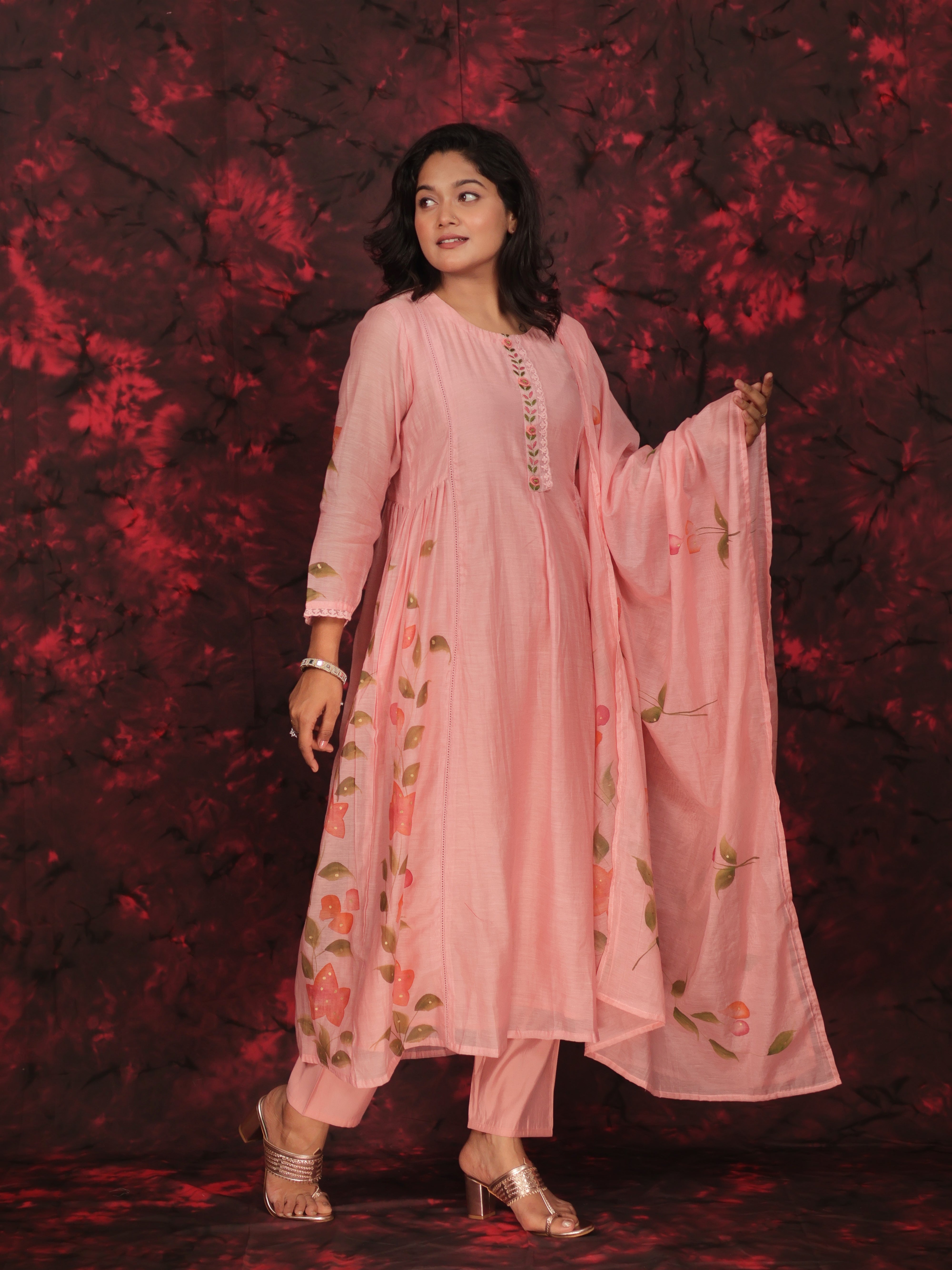 RANGKAARI BLOSSOM THREADWORK MUL CHANDERI SUIT SET