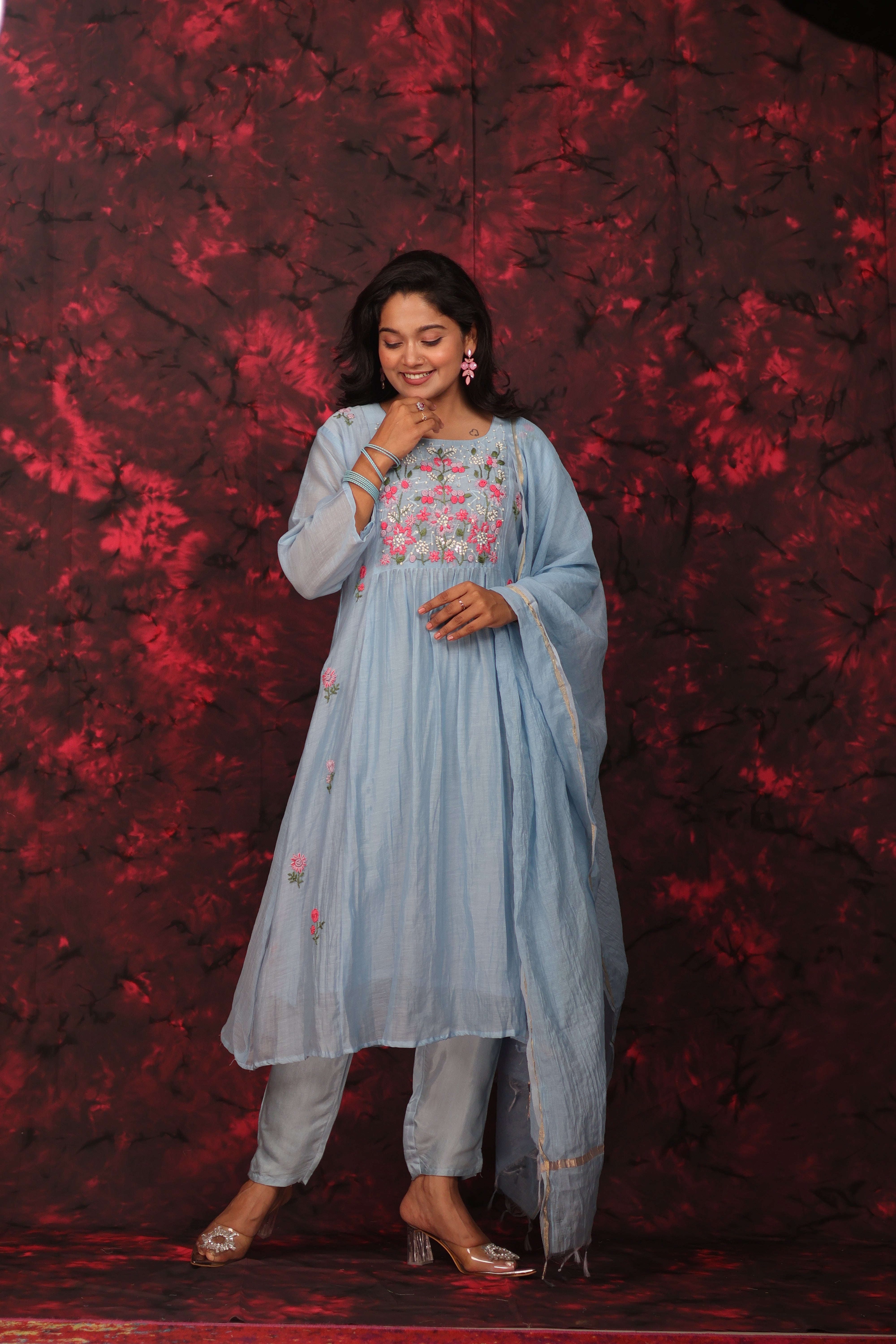 TAANABAANA THREAD EMBROIDERED BLUE MUL CHANDERI SUIT SET