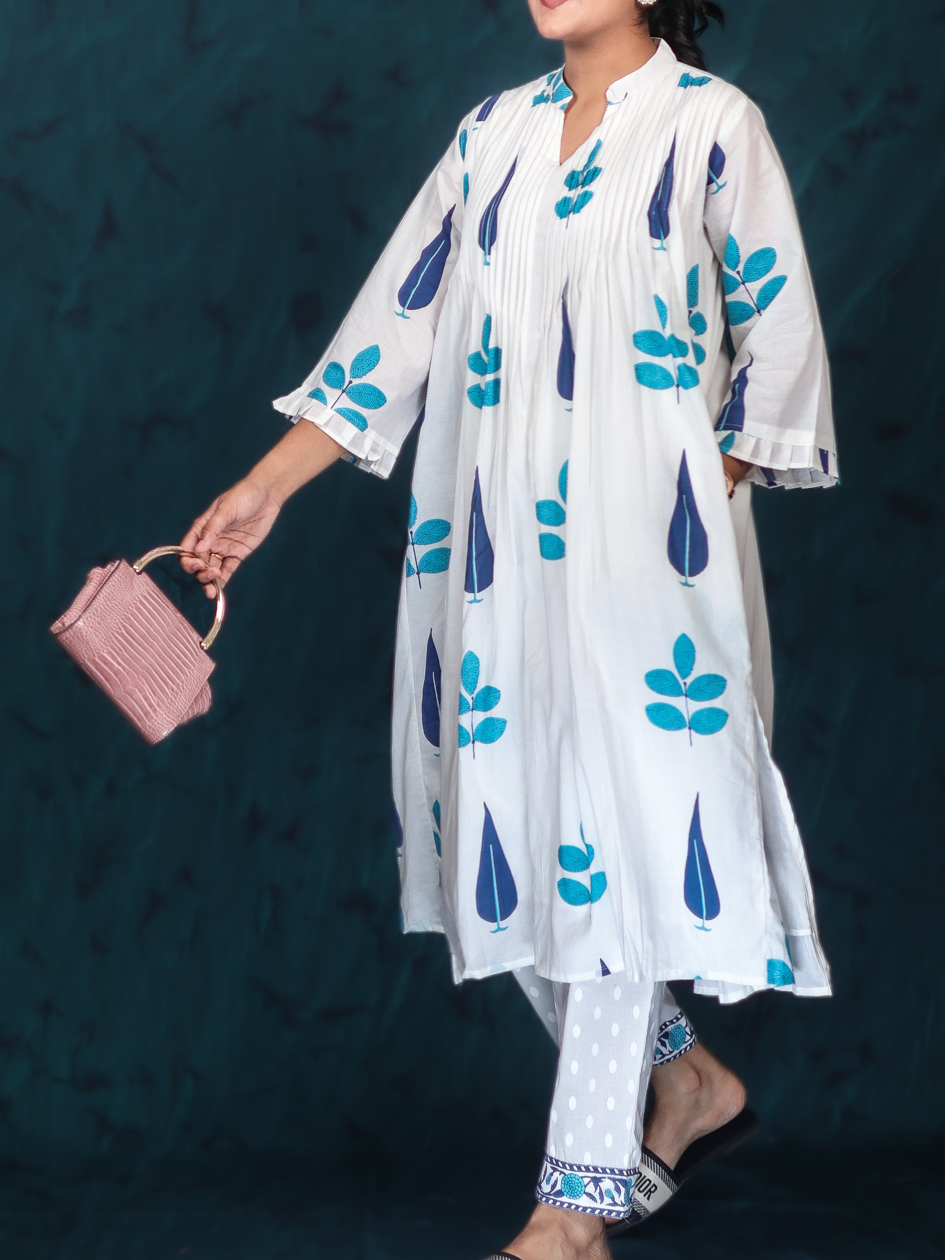 WHITE INDIGO HAND BLOCK PRINT MUL COTTON KURTA SET