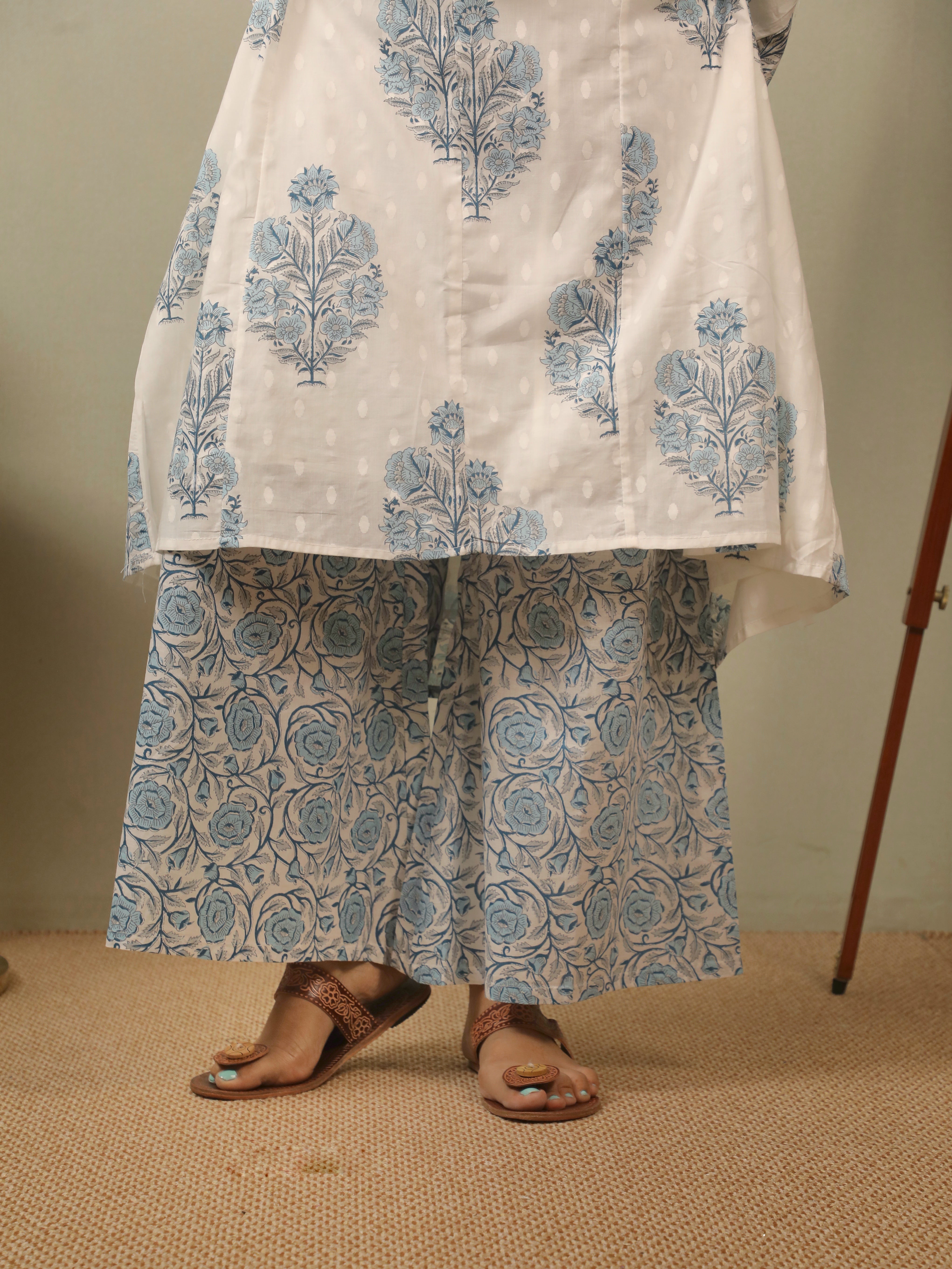 BLOOM WHITE BLOCK PRINTED A-LINE COTTON SUIT SET