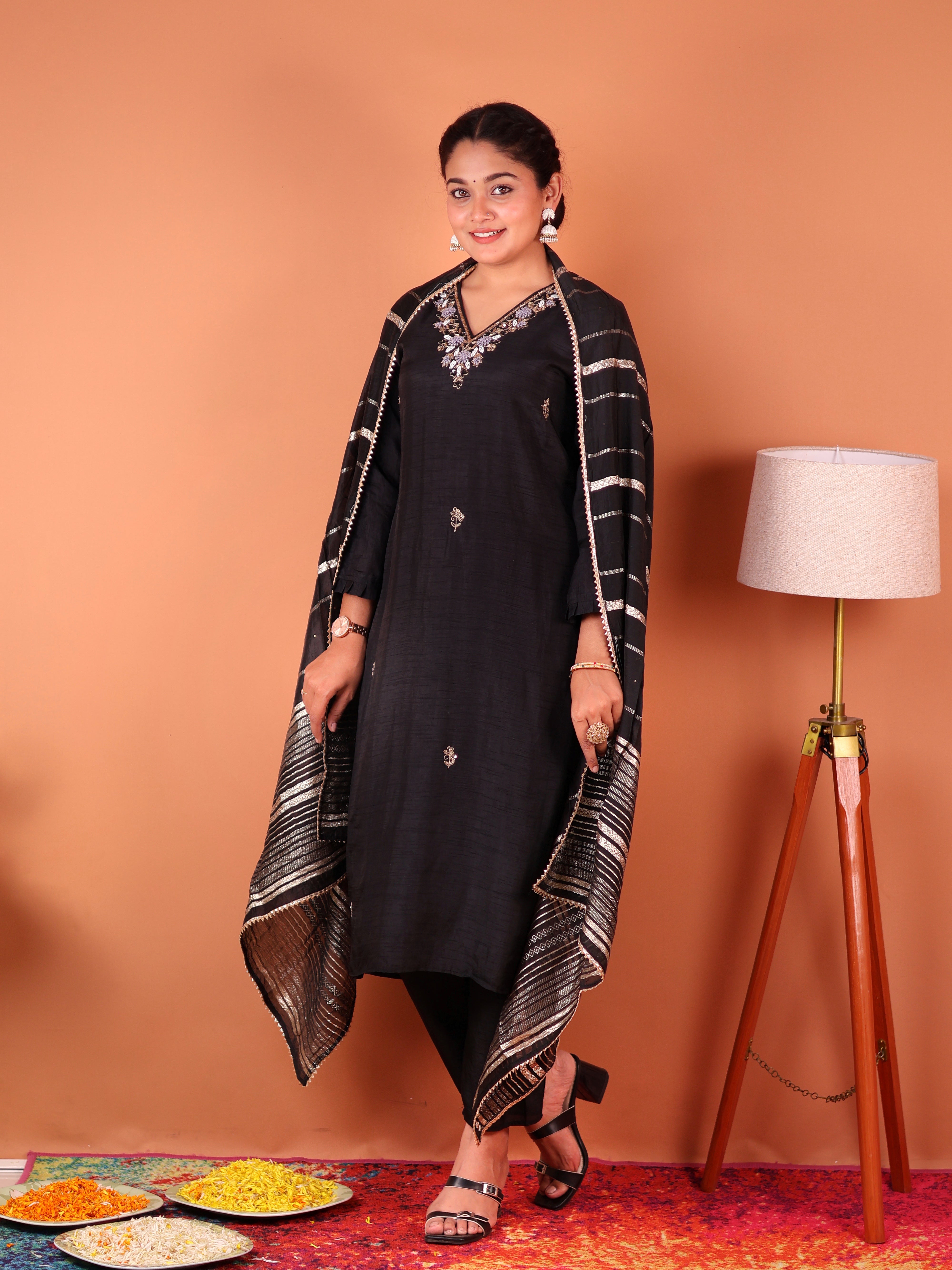 BLACK THREADWORK SILK SUIT SET