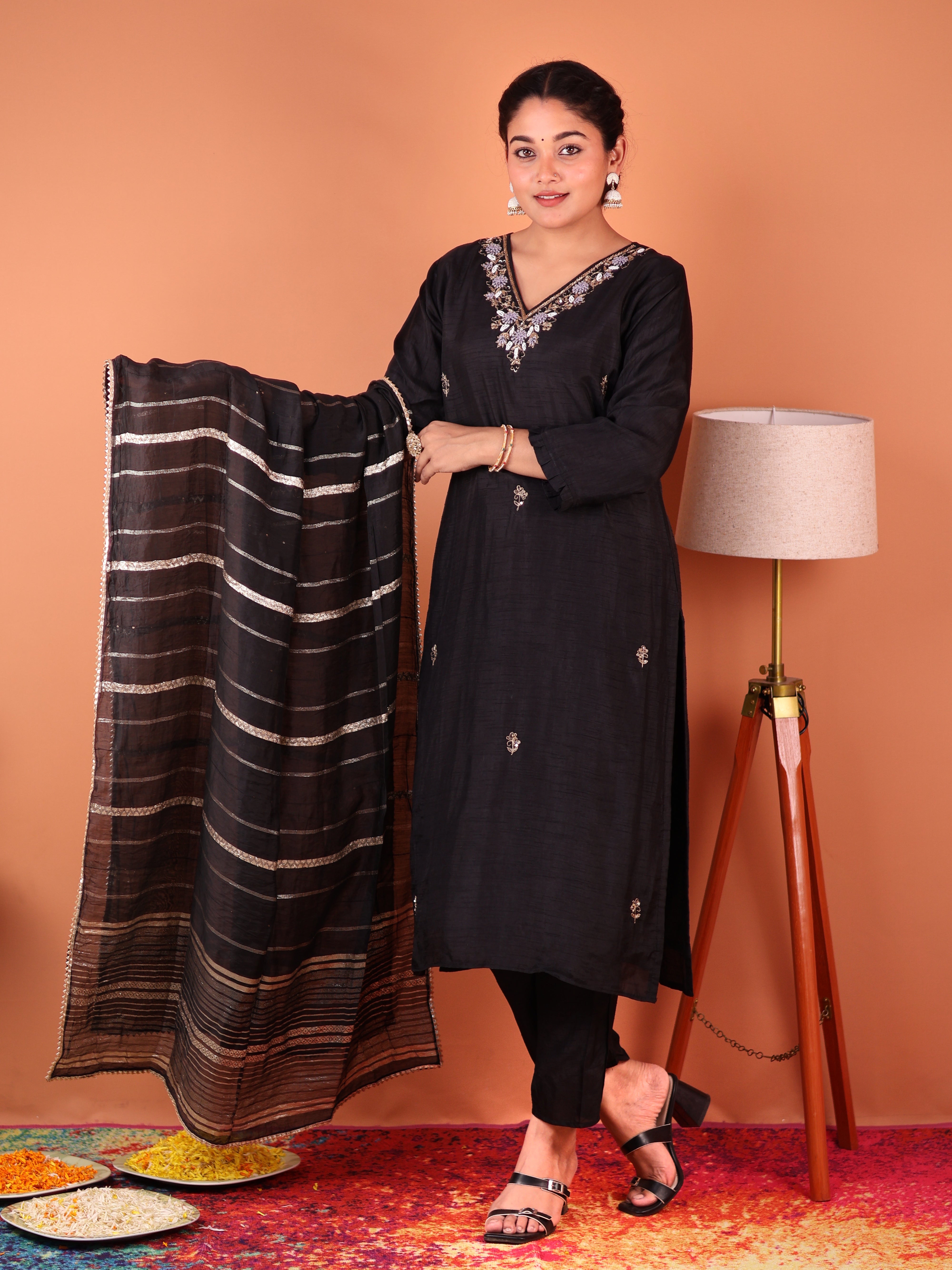 BLACK THREADWORK SILK SUIT SET