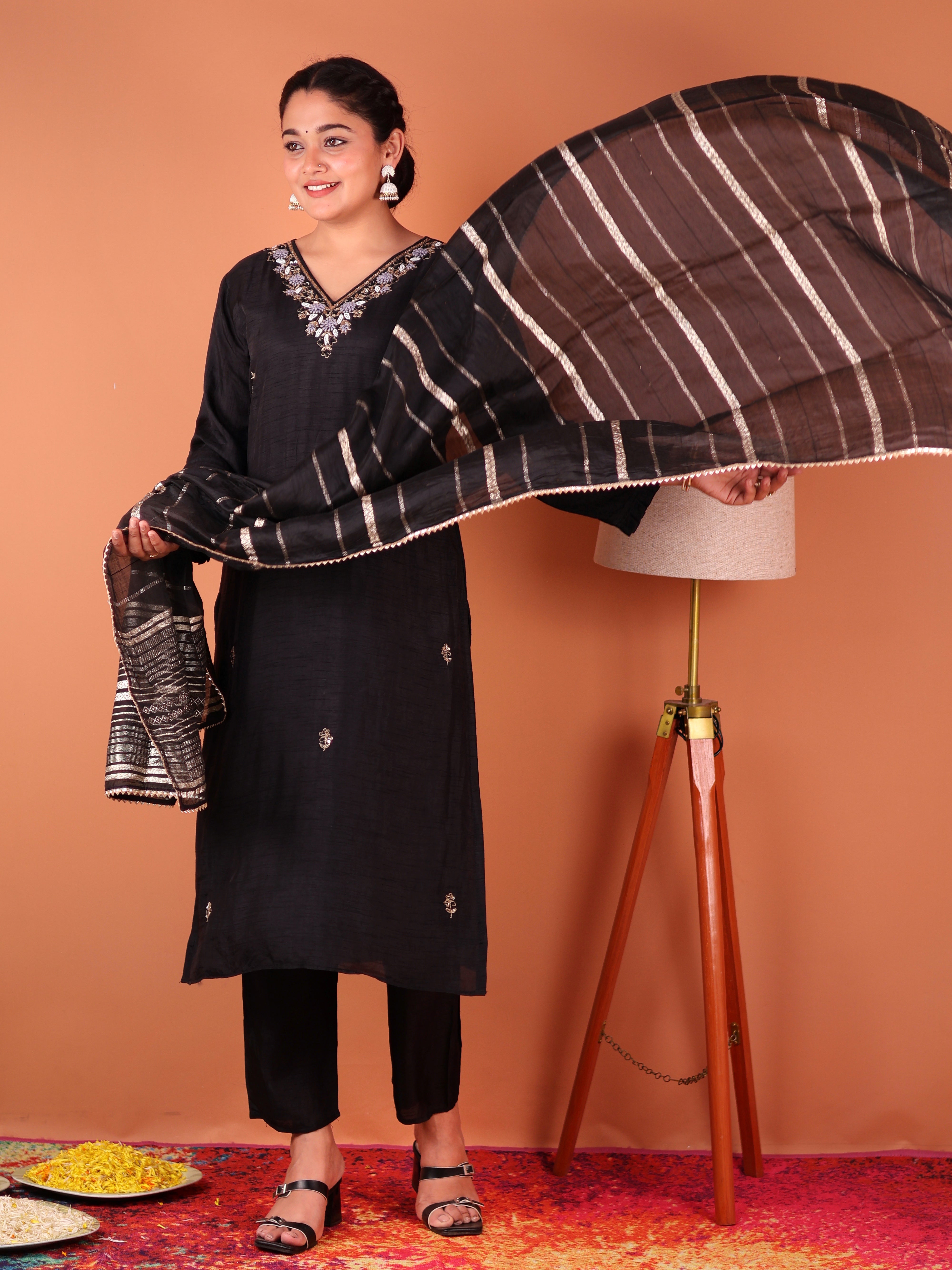 BLACK THREADWORK SILK SUIT SET