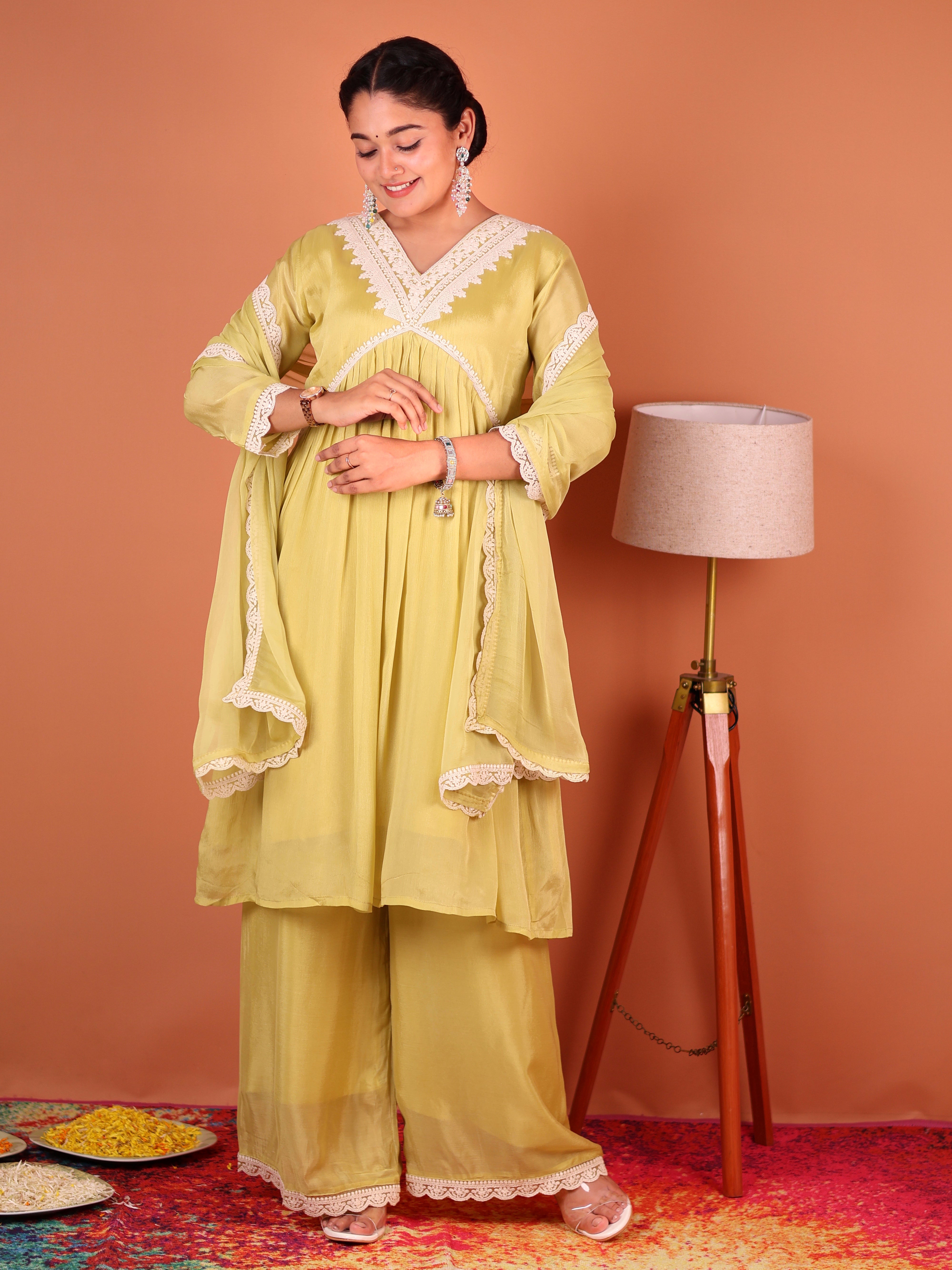 LIME YELLOW THREADWORK ALIA-CUT CHINNON SUIT SET