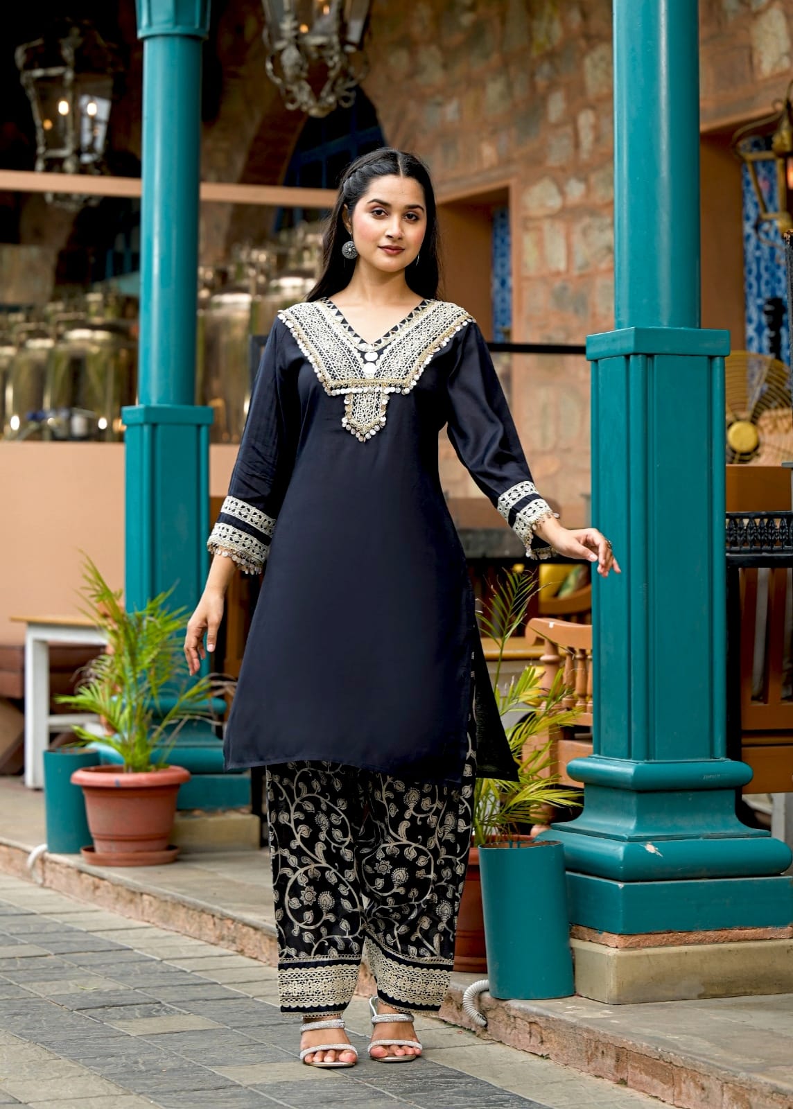NEELKAMAL MUSLIN EMBELLISHED FARSHI COORD SET