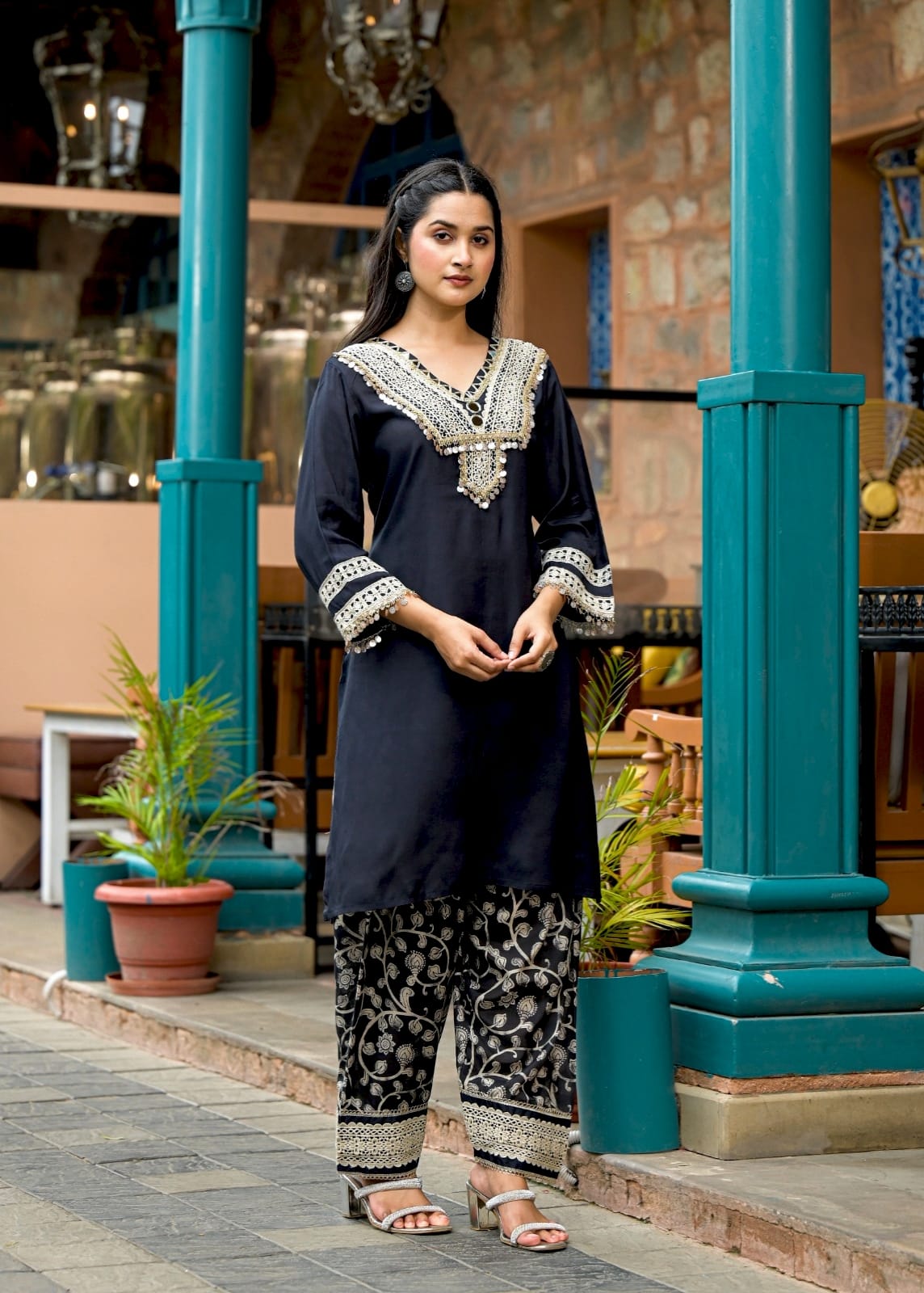 NEELKAMAL MUSLIN EMBELLISHED FARSHI COORD SET