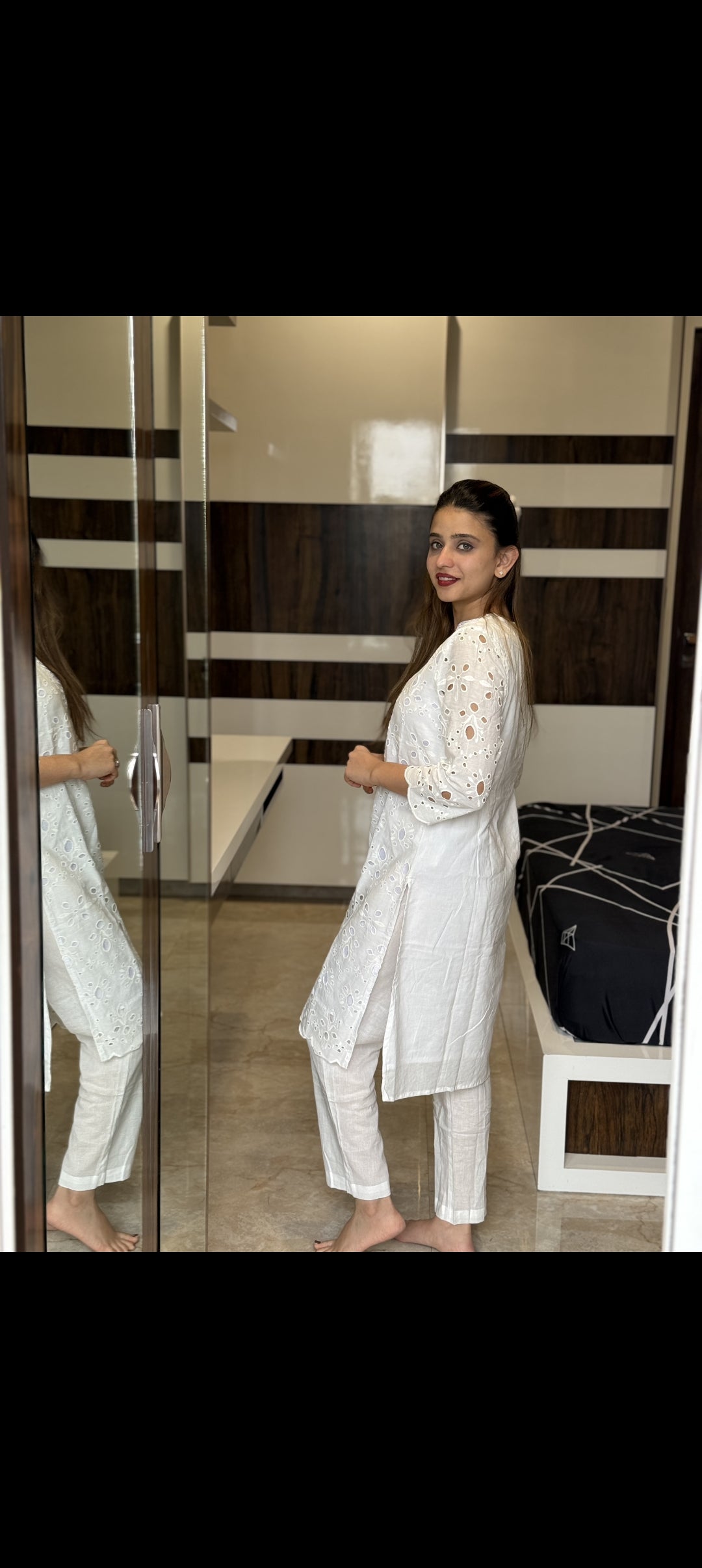 SERENE WHITE EMBELLISHED COTTON COORD SET