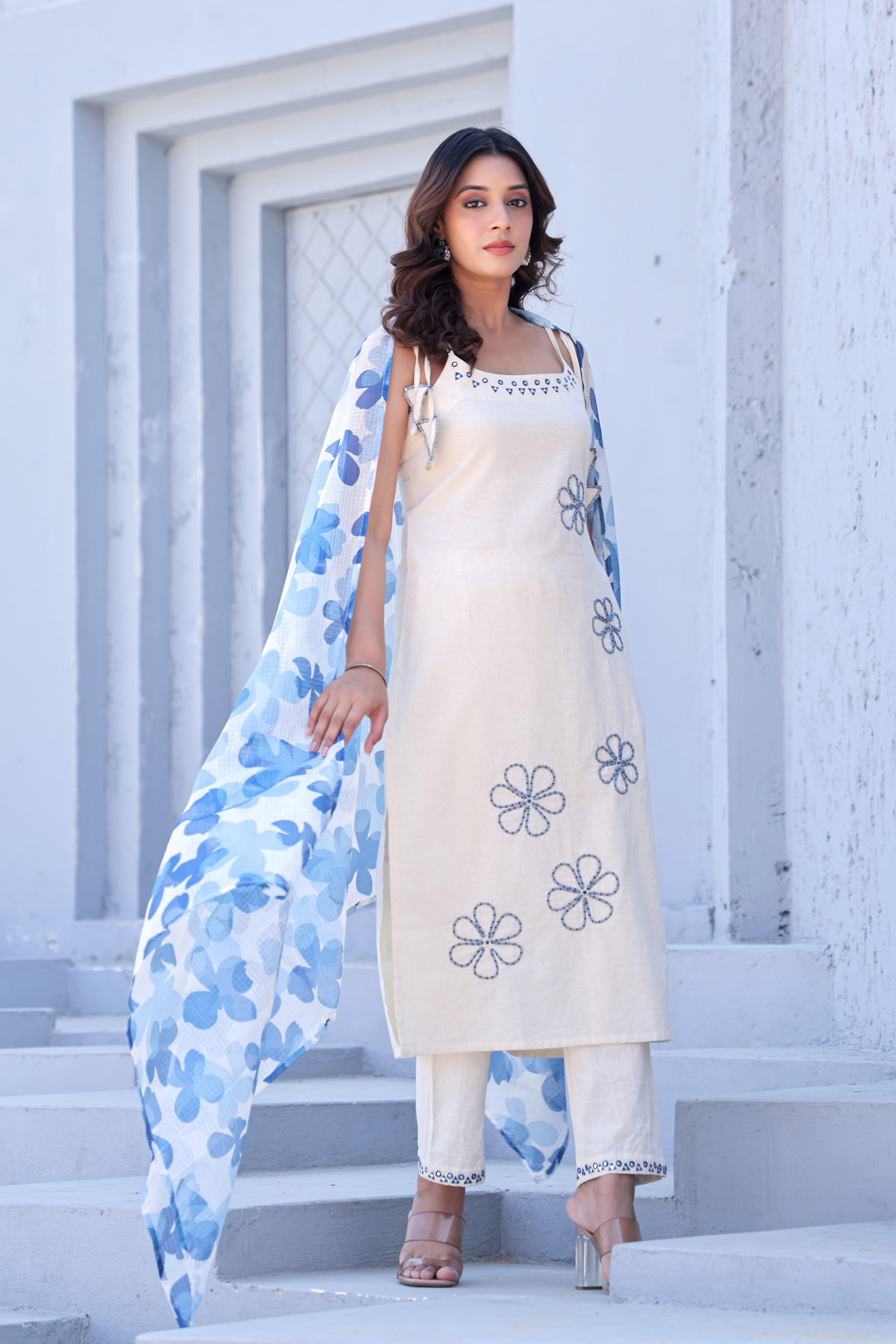 NODDLE STRAP FLORAL BLUE WHITE COTTON SUIT SET