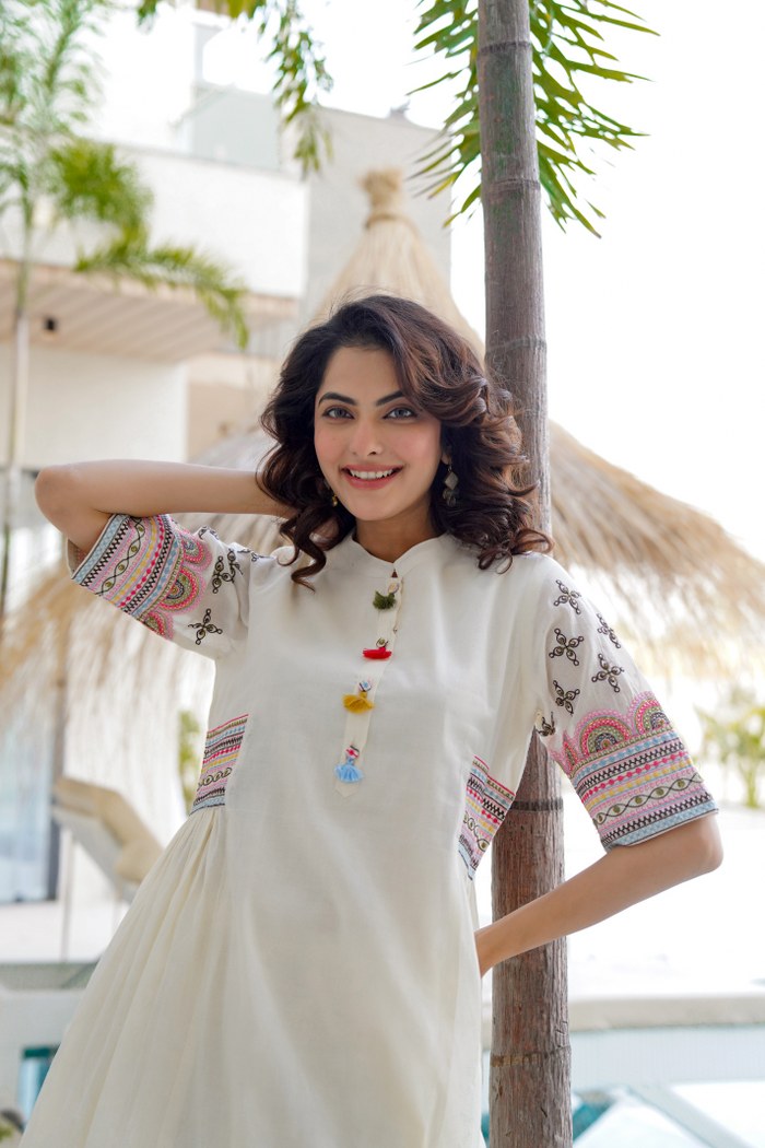 IVORY ELEGANCE EMBROIDERED COTTON A-LINE KURTA SET